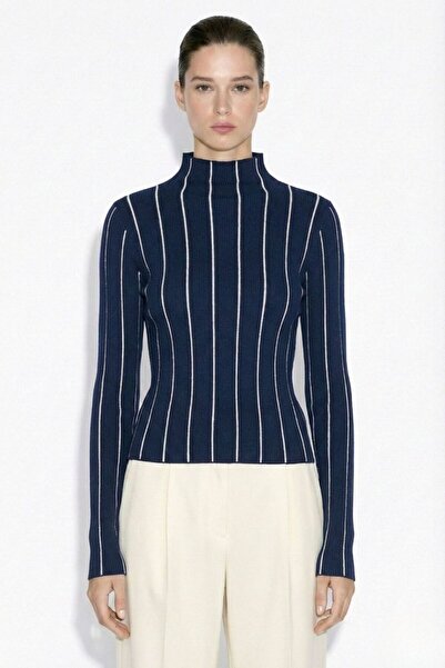 Mizalle Lacivert-ekru Dik Yaka Lacivert Ekru Çizgili Triko Kazak