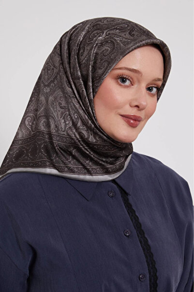 Levidor Crystal Scarf Ethnic Pattern Gray