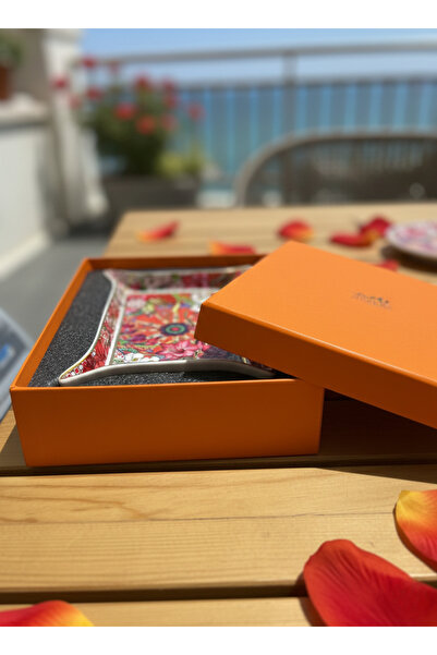 618 CONCEPT Lilyum Patterned Small Culture Plate 22X16X3 cm