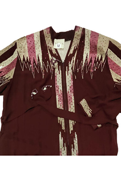 VESTA اكتشف المجموعة الجديدة من القفاطين التركية مع