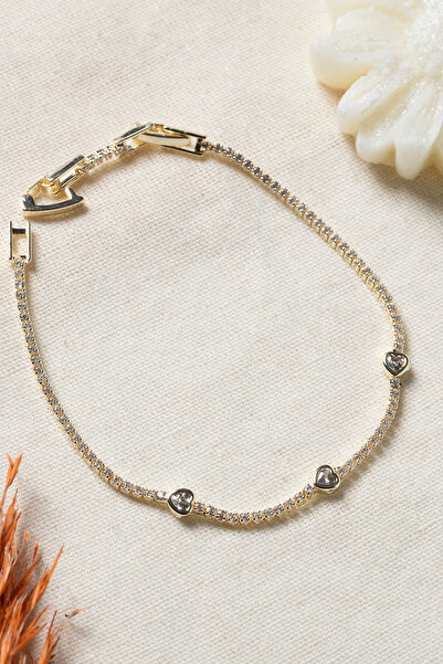 Elika Silver Triple Heart Detailed Waterway Bracelet / Adjustable Design