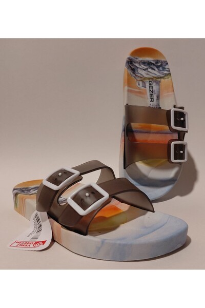 GEZER Anatomical Sole with Adjustable Buckle for Beach, Pool, Balcony, Terrac...