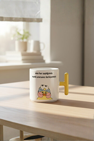 DeseneBak Ama Her Yaptığımda Mantık Ararsanız İlerleyemeyiz Yazılı Kupa – Sar...