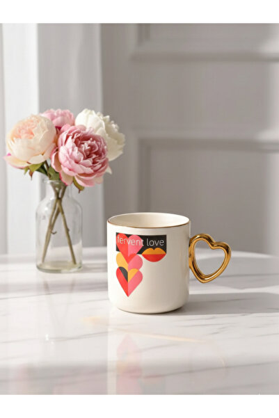 Tohana Porcelain Mug with Gold Handle and Heart Figure