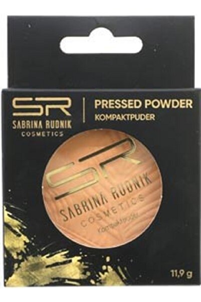 Sabrina Rudnik Compact powder for the complexion,
