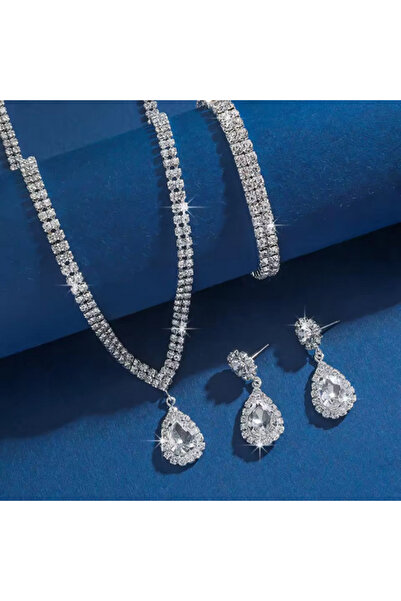 FM 💎   The Symbol of Elegance and Style: Shiny Special Stone Bijouterie Allo...