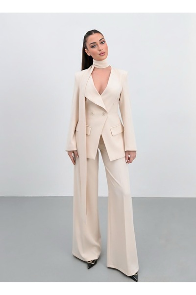 ossons Set de jachetă premium, crem, cu guler halter și nasturi dubli