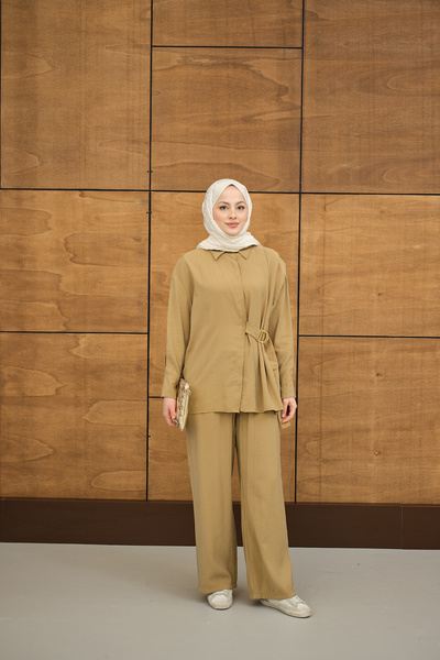 LOCCO Women's Waist Gold Belt Detail Shirt Collar Suit Mustard