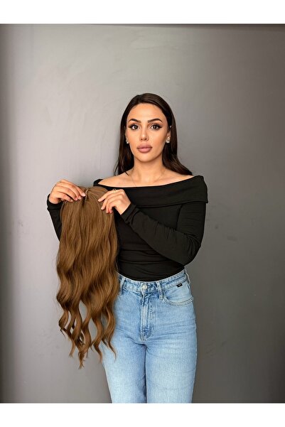 aura peruk Kumral renk tonundaki mat görünümde olan tepelik modelimiz