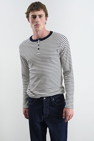 Hiccup Tricou GIESTO Slim Fit cu guler cu nasturi și dungi