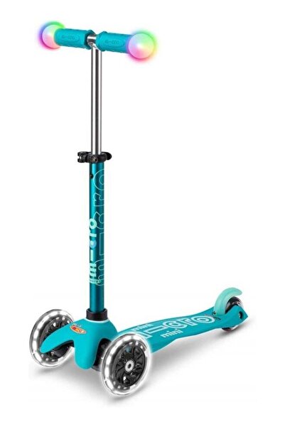 Micro Mini Deluxe Magic Scooter Aqua