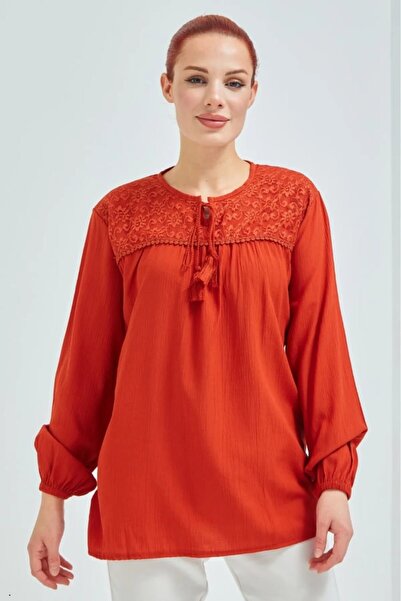 LİFERA Lace Detail Shile Fabric Blouse