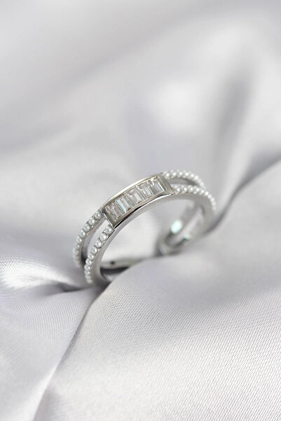 lowell home خاتم نسائي من حجر الزركون والفضة اللؤلؤية باللون الفضي