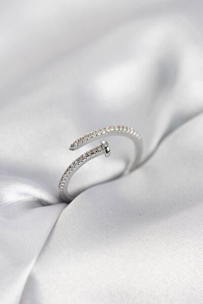 ELİZ BERRA MODA خاتم نسائي موديل مرصع بحجر الزركون باللون الفضي