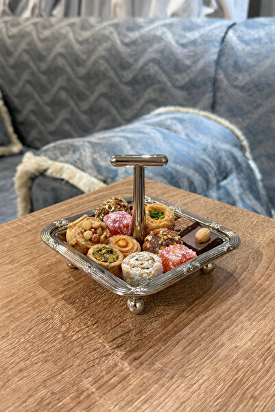 Palaces Silver nickel nut carrier