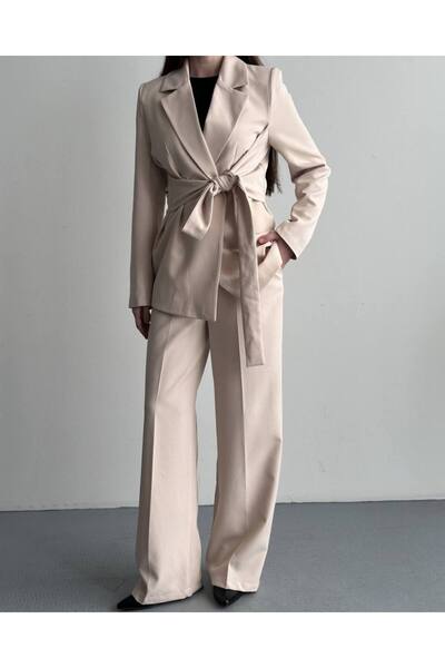 moda çağdaş Set de pantaloni și sacou de calitate premium cu detaliu cu șnur