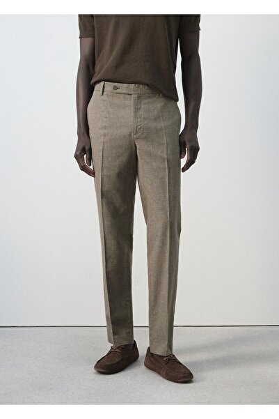 MANGO Man Keten karışımlı regular fit kazayağı desenli pantolon