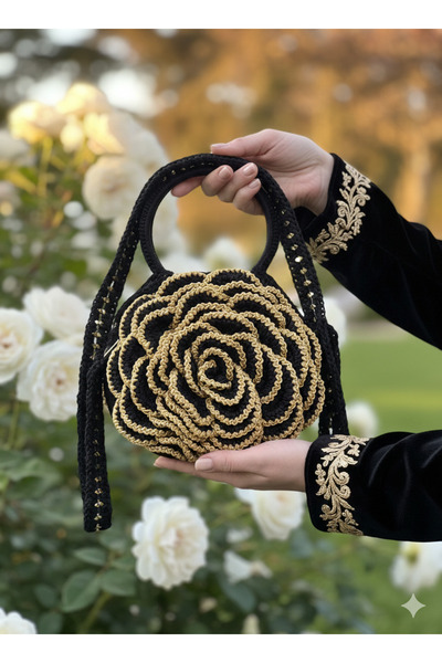 Elnora El Yapımı Çiçek Desenli Kırmızı El Çantası Model Kodu: