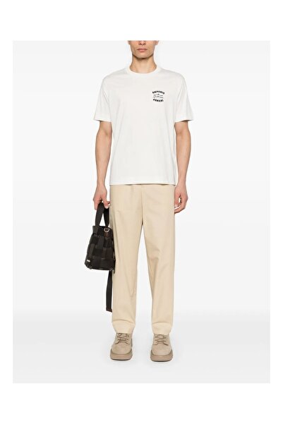 EA7 Emporio Armani ".EmporioArmani تي شيرت مطرز بشعار EmporioArmani للرجال.