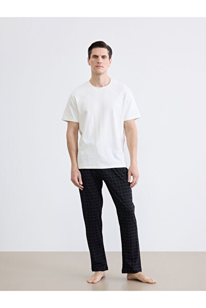 LC Waikiki Esvab • Modern & Distinctive Standard Fit Checkered Embroidered Me...