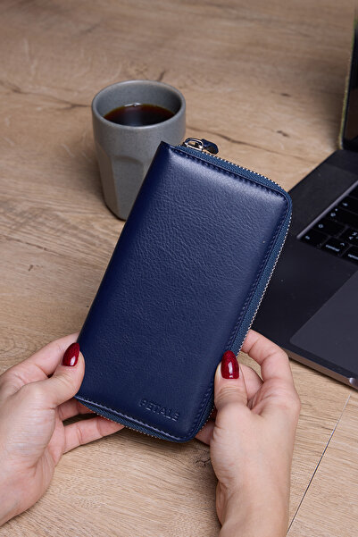 Lysande Genuine Leather Unisex Wallet with Phone Compartment and 15 Card Holders
