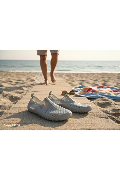Emek Muhdamad Women's and Men's Gray Non-Slip Sole Sea Beach Shoes