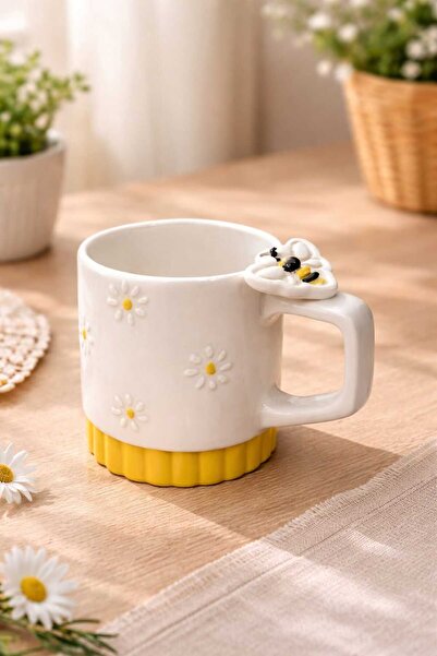 HİS Studio 3D Arı Figürlü Papatya Detaylı Tamamıyla El Yapımı Seramik Kupa | ...