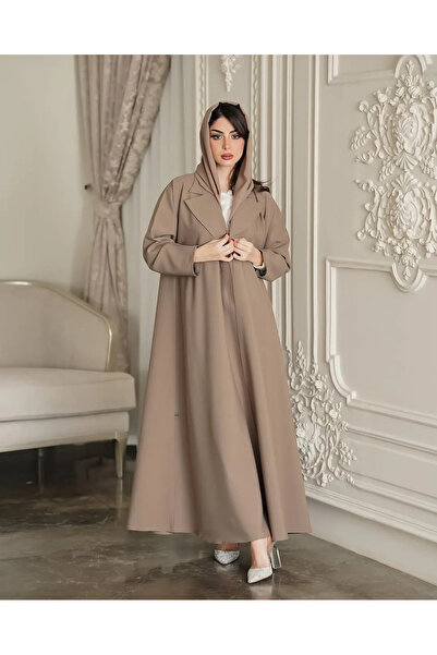 Abay-ti Beige abaya with a sophisticated blazer cut and an elegant pleat at t...