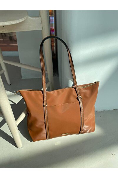 Fiori حقيبة كتف نسائية من الجلد الصناعي