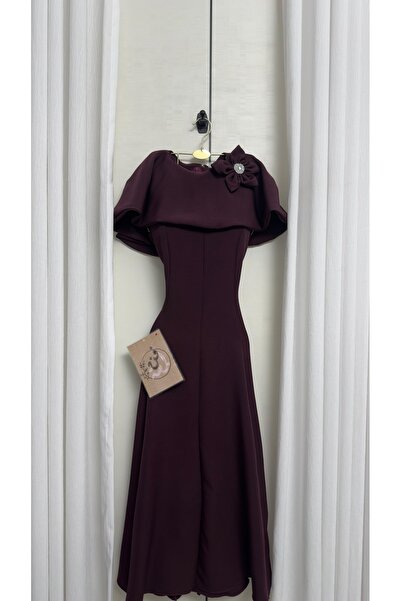 Pure Drsses فستان ناعم ميد ورده