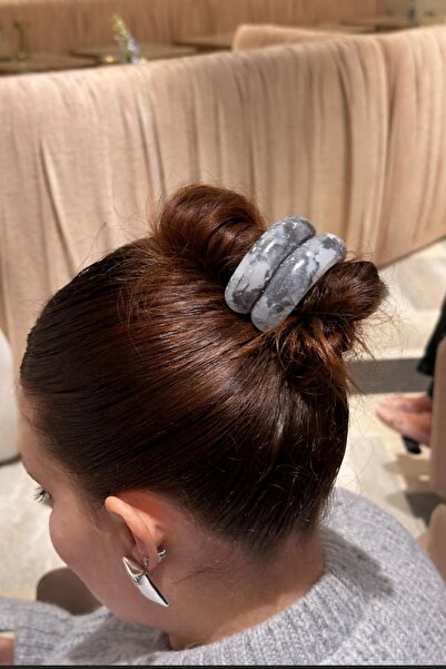 New Obsessions Acrylic Petit Elastic Ponytail Clip