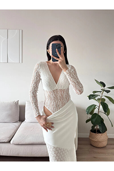 Zoom Butik Dantel V Yaka Bodysuit - BEYAZ