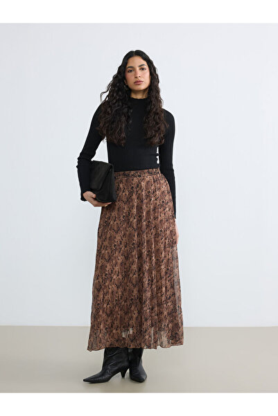 LC Waikiki تنورة LCW Modest باللون البني مع خصر مطاطي منقوش بثنيات