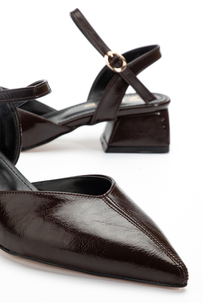 AYAKKABI MEET Yanke Women's Black Pointed Toe Classic 3 cm Heeled Casual Shoes