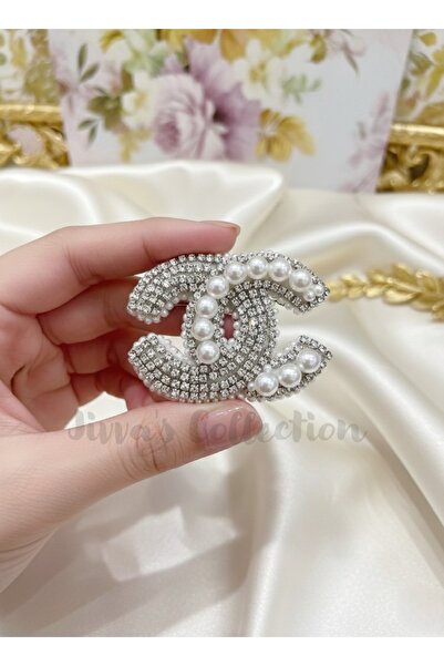 Jivva's Collection Moda İkonu Temalı Zirkon Taşlı Broş (7x5 cm). El Yapımı Öz...
