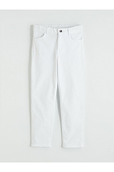 LC Waikiki Pantaloni albi slim fit pentru băieți M&B Collection