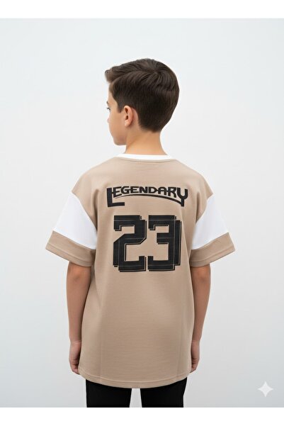 ALANAQA Oversized Orthopedic t-shirt for young men and women.