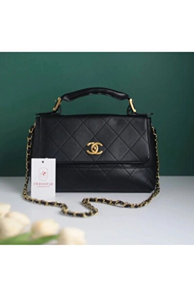 Generic Shoulder bag with accessories