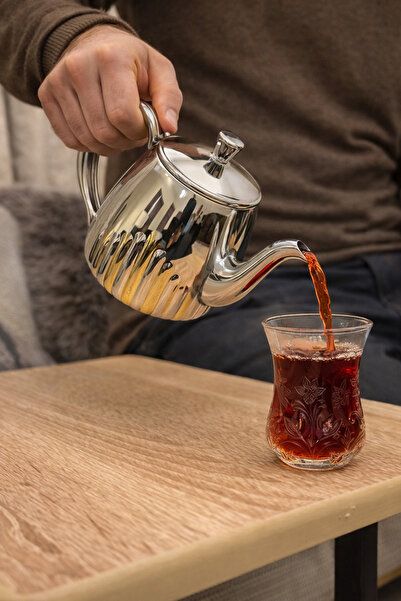 Palaces Silver & Gold Tea or Coffee Pot