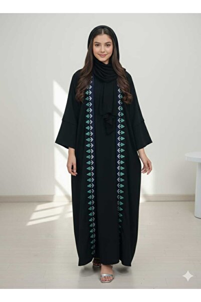 Karmen Elegant abaya with a beautiful design