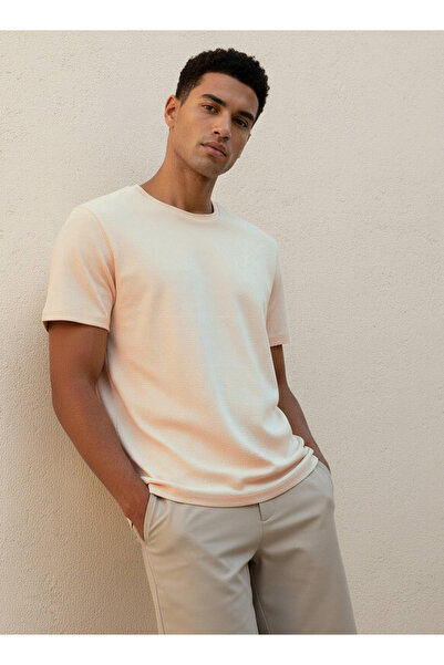 Iconic Men Slim Fit Crew Neck Short Sleeves Popcorn Textured T-shirt