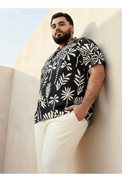 Maxim Men Camp Collar Printed Short Sleeve Shirt