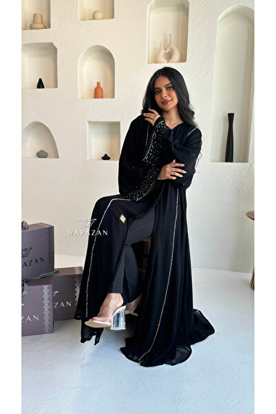 Warazan Elegant abaya with beaded embroidery