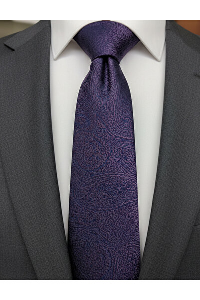 Gutiero Classic Tie with Purple Patterned Handkerchief
