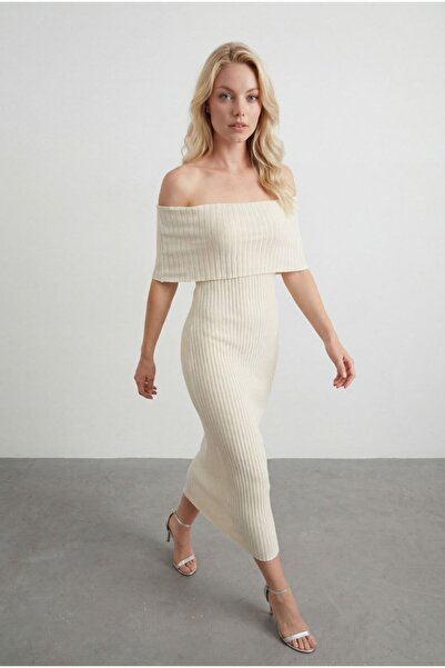 Cistern İstanbul Women's Madonna Collar Ribbed Dress