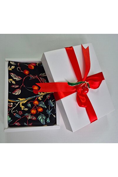 OnlyForYou Silk scarf set, in gift box + elegant brooch