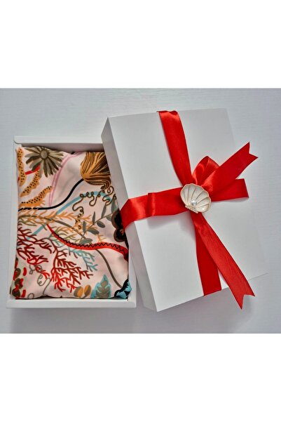 OnlyForYou Silk scarf set, in gift box + elegant brooch