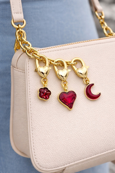 roshel Red Themed Bag Shoe Charm Gold Color Heart-Moon-Clover