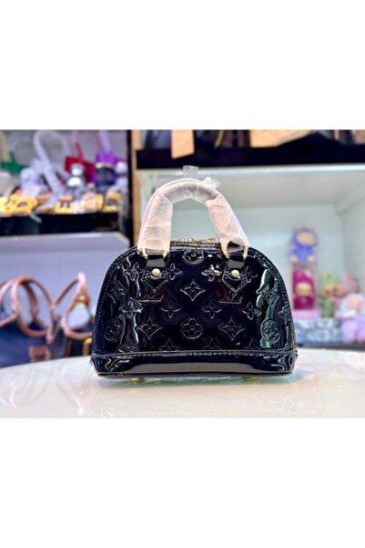 Louis Vuitton High Quality Shoulder Bags