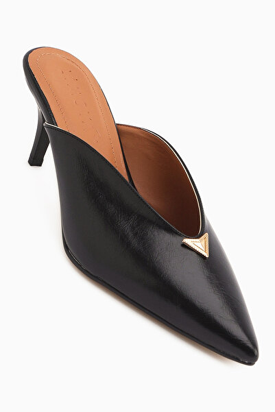 Limoya Gia Black Closed Toe Heeled Women's Slippers